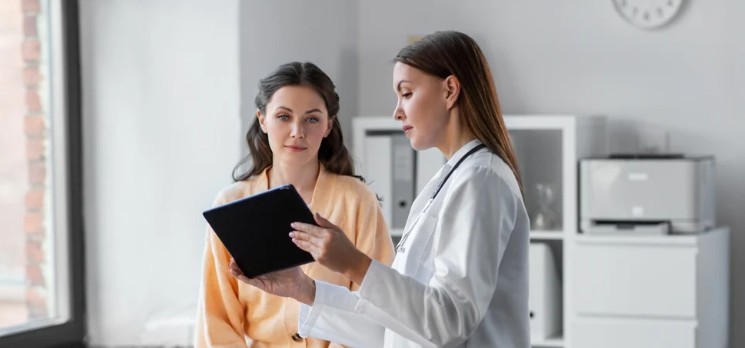 Médico precisa abrir CNPJ? Saiba quando faz sentido