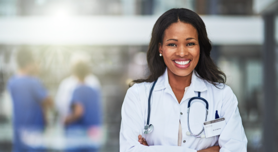 Saiba quando o consultório médico precisa de CNES, quem realiza o cadastro e quais pontos conferir antes de regularizar.