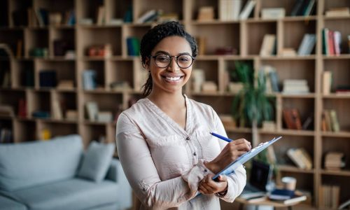 Entenda mais sobre a contabilidade para psicólogos, especificidades jurídicas dessa profissão e a importância de uma assessoria.